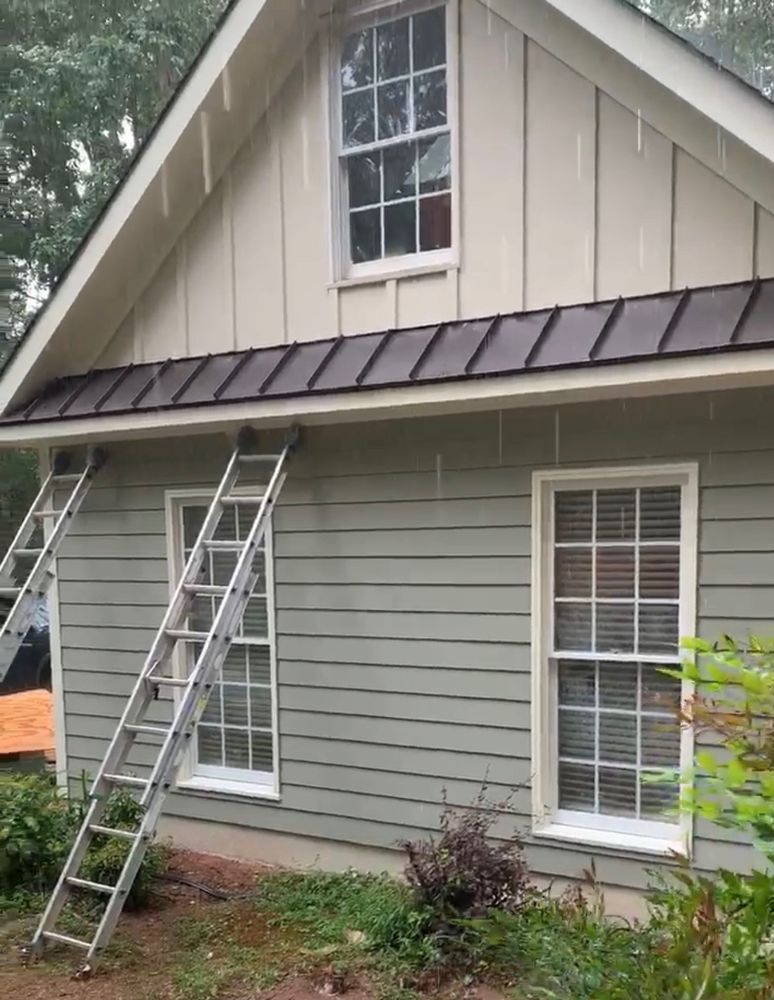 Slide of Peach State Gutters