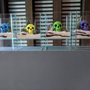 Kimpton EPIC Hotel - Art display in lobby - Hotels Near Me - Miami, Florida Kimpton EPIC Hotel - Art display in lobby - Hotels Near Me - Miami, Florida