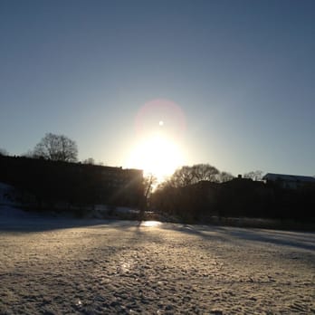 Töölönlahti - Walking on the frozen lake, it's truly fun - Parks Near Me