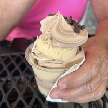 Jeremiah's Italian Ice - Peanut butter - Desserts Near Me - Windermere, Florida