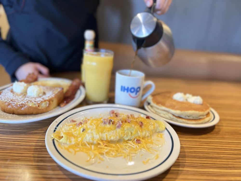IHOP Logo