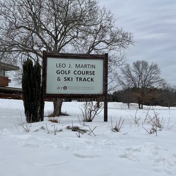 Weston Ski Track - Entrance - Ski & Snowboard Shops Near Me - Weston, Massachusetts Weston Ski Track - Entrance - Ski & Snowboard Shops Near Me - Weston, Massachusetts