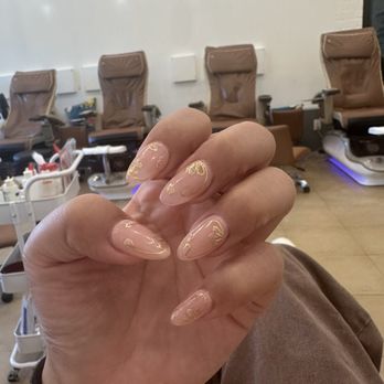 Lamor Studio & Spa - Nail Technicians Near Me - Los Angeles, California Lamor Studio & Spa - Nail Technicians Near Me - Los Angeles, California