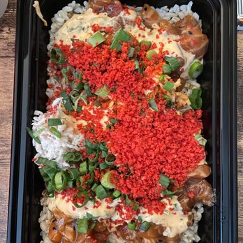 PokiTomik - Sweet salmon, scallions, spicy Mayo, garlic ponzu, crab meat, brown rice, hot Cheetos - Poke Near Me - Glendale, California PokiTomik - Sweet salmon, scallions, spicy Mayo, garlic ponzu, crab meat, brown rice, hot Cheetos - Poke Near Me - Glendale, California