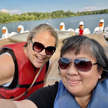 Como Lake - Swan boats - Lakes Near Me - Saint Paul, Minnesota