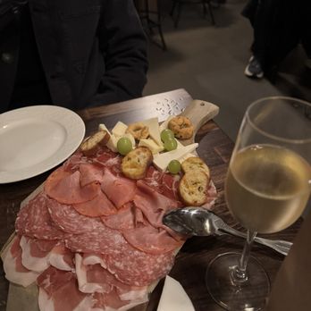 Binu Bonu - Wine Bars Near Me - San Francisco, California Binu Bonu - Wine Bars Near Me - San Francisco, California