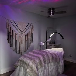Sophie's Day Spa - Aesthetician room (2)