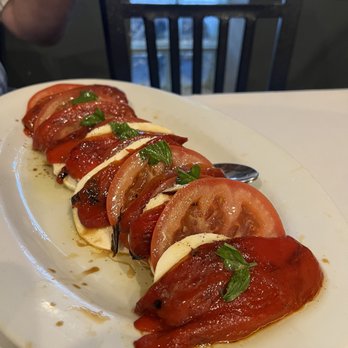 Don Peppe - Mozzarella And Tomatoes - Italian Near Me - South Ozone Park, New York