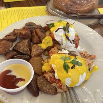 Cafe on 27 - Breakfast & Brunch Near Me - Topanga, California Cafe on 27 - Breakfast & Brunch Near Me - Topanga, California