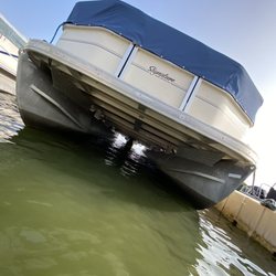 We Bee Waxin - Boat serviced by we bee Waxin