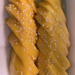 Mango sticky rice