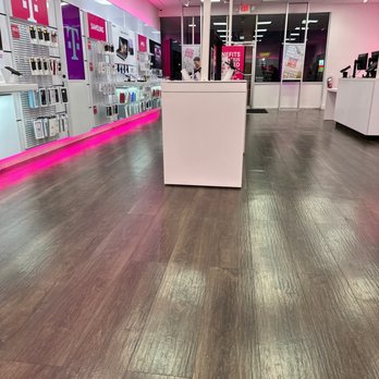 T-Mobile - T-Mobile - Mobile Phones Near Me - Jacksonville, North Carolina T-Mobile - T-Mobile - Mobile Phones Near Me - Jacksonville, North Carolina