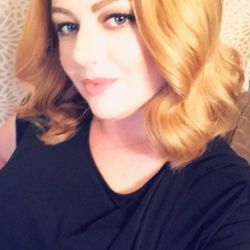 Cut and color by Elvia at Mis Amigos