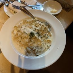 Fettuccini Alfredo