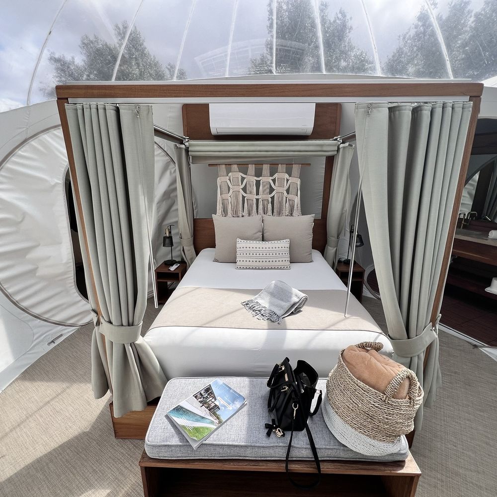 Campera - The open top bubble rooms are different. Another way to sleep under the stars - Hotels Near Me - Ensenada, BCN