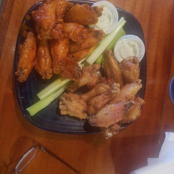 Polliwogs - Delicious hot and lemon garlic pepper wings! Perfectly cooked and right size! - New American Near Me - Columbia, South Carolina Polliwogs - Delicious hot and lemon garlic pepper wings! Perfectly cooked and right size! - New American Near Me - Columbia, South Carolina