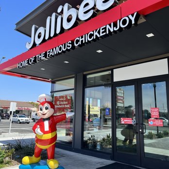 Jollibee - Signage - Fast Food Near Me - Torrance, California