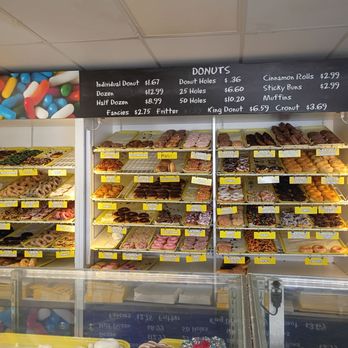 Donut King - Donuts Near Me - Minneola, Florida Donut King - Donuts Near Me - Minneola, Florida