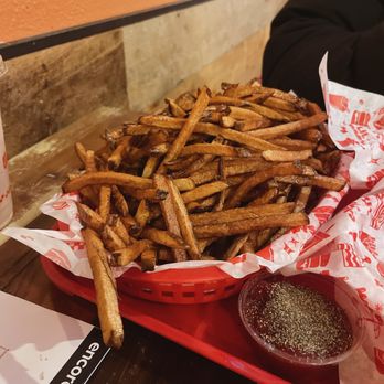 Lil Woody's - Basket of Fries - Burgers Near Me - Seattle, Washington