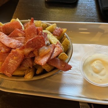 The Hairy Lemon - Chips with bacon and garlic aoili dip. - Irish Pub Near Me - Dublin, D The Hairy Lemon - Chips with bacon and garlic aoili dip. - Irish Pub Near Me - Dublin, D