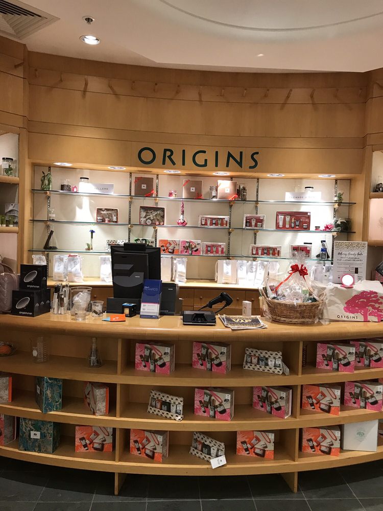 dillard's shoe department