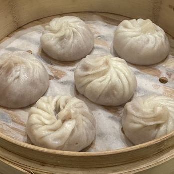Supreme Dumplings - Sweet taro xiao long bao - Shanghainese Near Me - Honolulu, Hawaii Supreme Dumplings - Sweet taro xiao long bao - Shanghainese Near Me - Honolulu, Hawaii