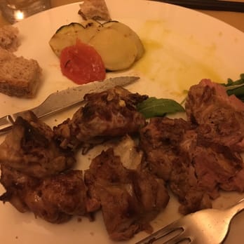 Brillo Restaurant - The worst lamb "chops"(?)- and mushy bland pasta pesto. Dont go! - Italian Near Me - Rome, RM Brillo Restaurant - The worst lamb "chops"(?)- and mushy bland pasta pesto. Dont go! - Italian Near Me - Rome, RM