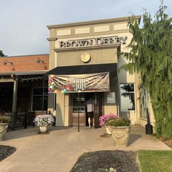 Brown Derby Wood Fired Steakhouse Medina - Entrance