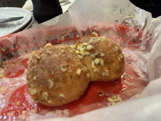 Luca's Pizzeria by null