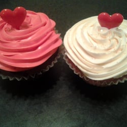 Yummy! - Valentine Cupcakes