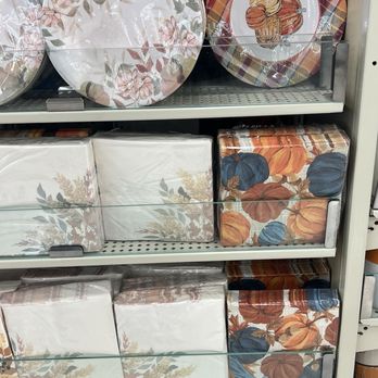 Hobby Lobby - Home Decor Near Me - Palatine, Illinois