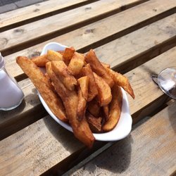 The Fleece Inn - Twice fried chips