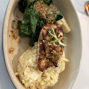Rotie By Stella's - Grilled chicken with cheesy grits, so delicious!!!! - French Near Me - Simpsonville, South Carolina