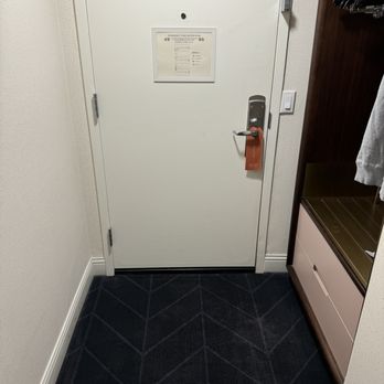 Kimpton Alton Hotel - Front door from the inside of the room. - Hotels Near Me - San Francisco, California