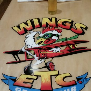 Wings Etc - Sports Bars Near Me - Eaton, Ohio
