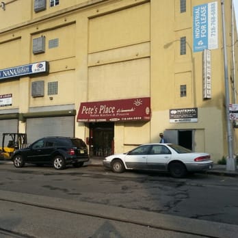 Pete's Brooklyn Eats - cars parked in front of a restaurant - Italian Near Me - Brooklyn, New York