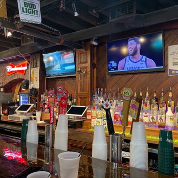 Rusty Rudders Tap House - Bar area - Pubs Near Me - Savannah, Georgia Rusty Rudders Tap House - Bar area - Pubs Near Me - Savannah, Georgia