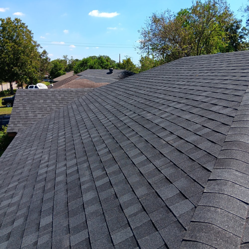 Slide of Cervantes Family Roofing