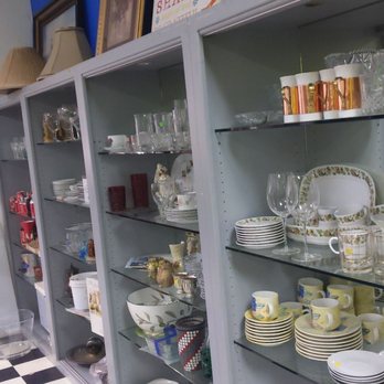 Habitat For Humanity ReStore - Community Service/Non-Profit Near Me - Watsonville, California Habitat For Humanity ReStore - Community Service/Non-Profit Near Me - Watsonville, California
