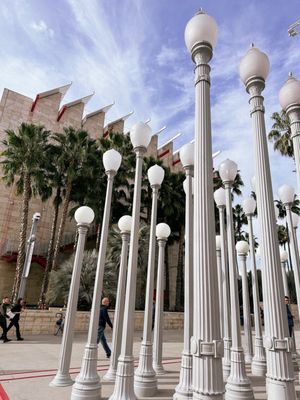 5905 Wilshire Blvd by null