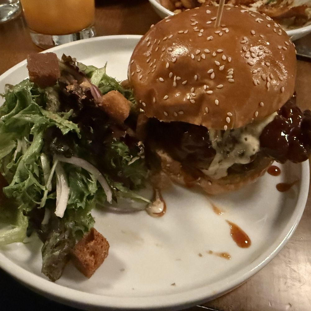 Chomp Kitchen and Drinks - BBQ Hot Honey Fries Chicken w/salad  Bbq hot honey dipped fried chicken, jalapeño cream cheese, Alabama white bbq sauce and pickles - Burgers Near Me - Newport, Rhode Island