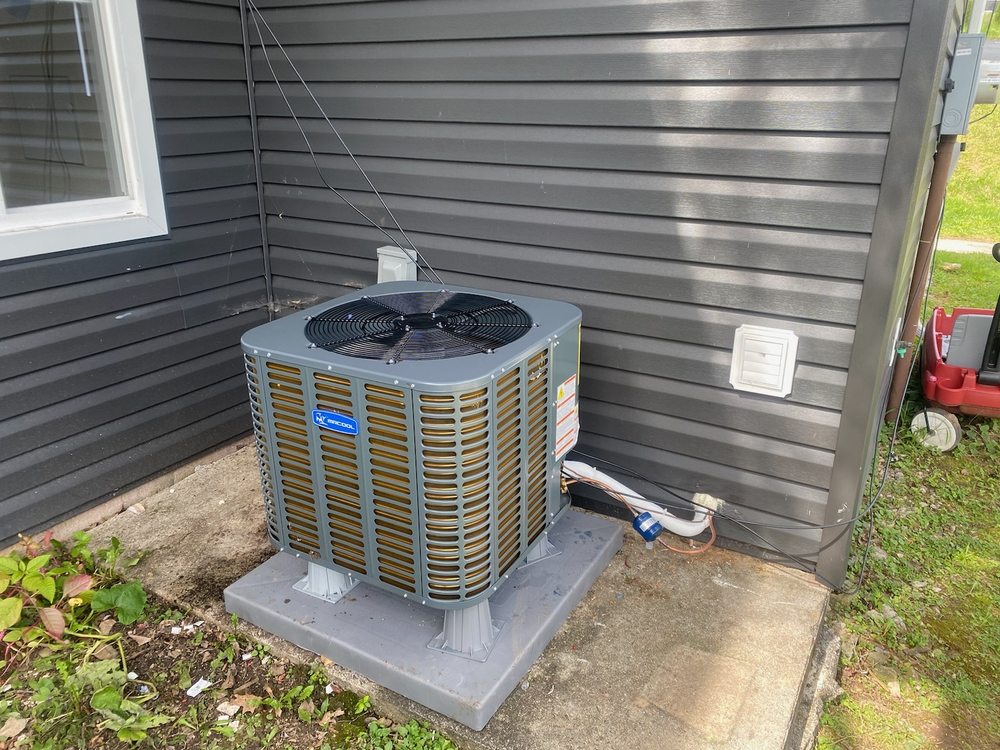 Slide of Mr Breeze HVAC, Hot Water & Plumbing Service