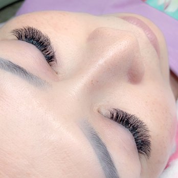 Izthetics Studio - 5D Lash Extensions - Eyelash Service Near Me - Sausalito, California