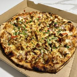Tikka Pizza Kitchen - Butter Chicken - Medium
