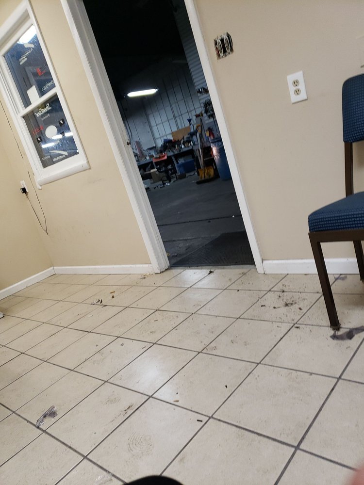 EZ AUTO SOURCE Updated September 2024 75 Lake St, Newburgh, New