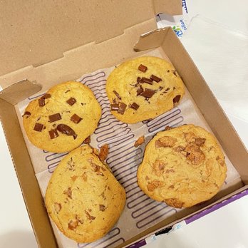 Insomnia Cookies - Desserts Near Me - St Louis, Missouri Insomnia Cookies - Desserts Near Me - St Louis, Missouri