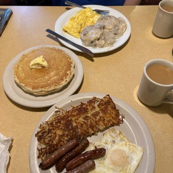 Country Kitchen - Breakfast - New American Near Me - Big Bear Lake, California Country Kitchen - Breakfast - New American Near Me - Big Bear Lake, California