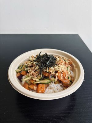 Kaku Sushi & Poke by null