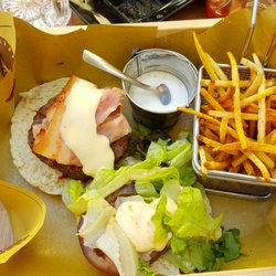 Mae Caprichos de Mercado - Einer der besten Burger, die ich je gegessen habe.
