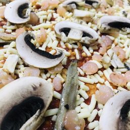 Pizza Society - arma tu pizza: champiñones, camarones, anchoas - food, paella - Pizzería Near Me - Santiago, RM